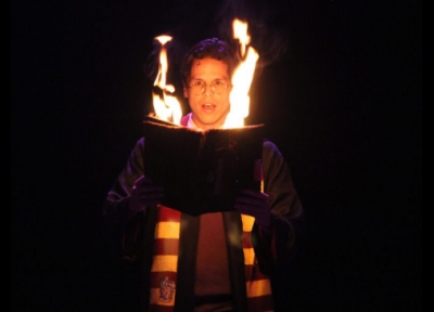imagem representativa do espetáculo Escola de Magia: Show de Mágica - Festival de Férias no Teatro UOL