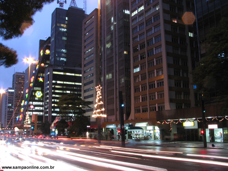 Avenida Paulista, no Natal de 2007