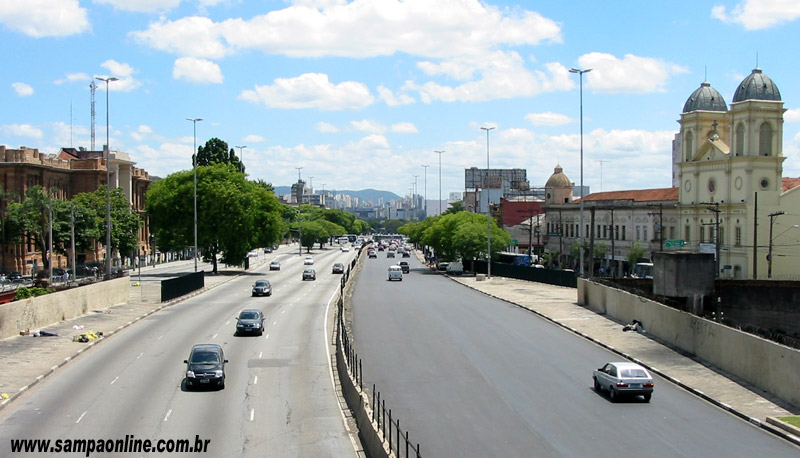 Avenida Tiradentes