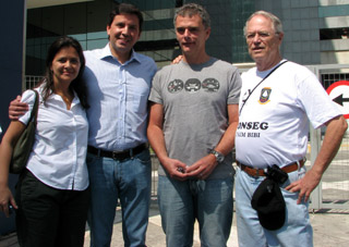 Sandra Galvo Branco, coordenador de Assistncia Social e Desenvolvimento da Subprefeitura de Pinheiros, Floriano Pesaro, Nilton Elias Nachle, subprefeito de Pinheiros, e Bernardo Koos Wallis