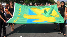 Bandeira do Jardim da Sade, apresentada por Joseane, Elina, Solange e Karina