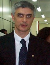 Dr. Domingos